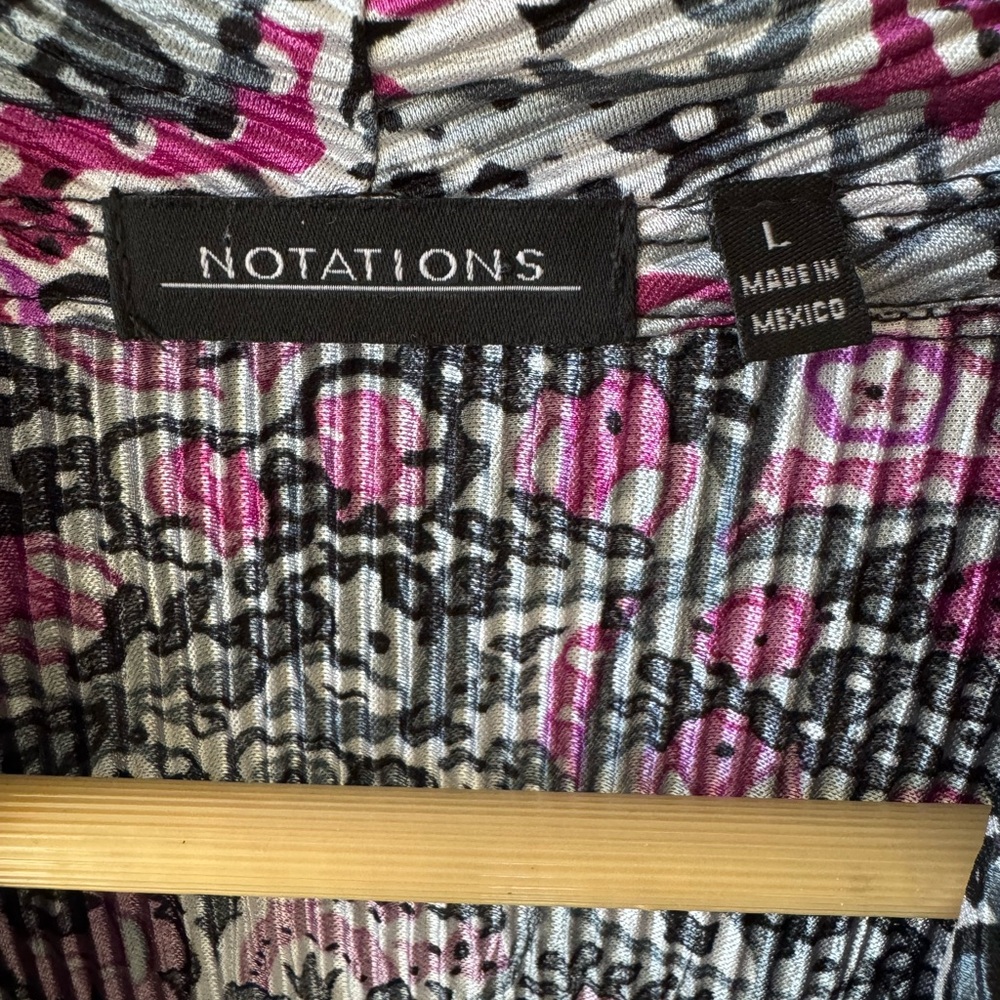 Notations Paisley Print Top - Picture 2 of 3